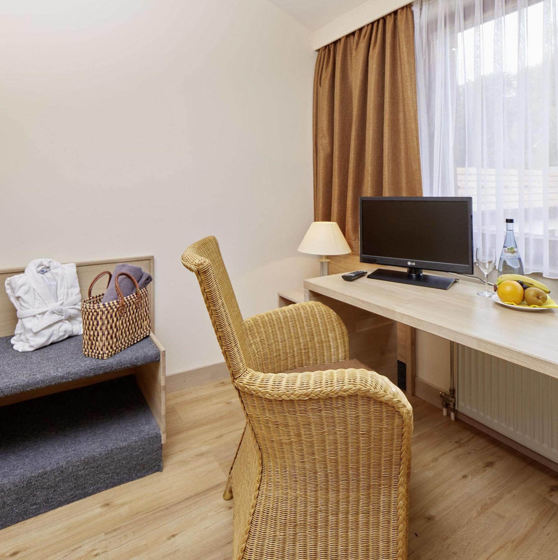 Neunkirchen  Naturkulturhotel Stumpf מראה חיצוני תמונה